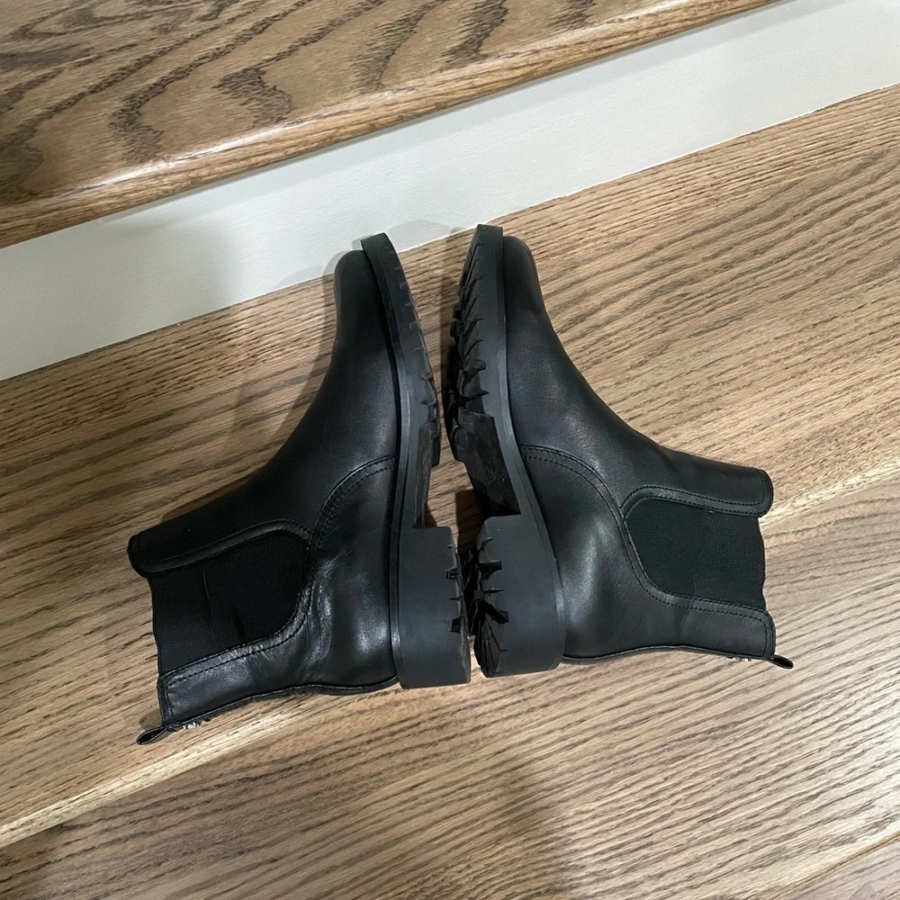 Sam Edelman Chelsea boots - Picture 5 of 7